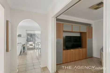 Property photo of 19 Scott Place Hillarys WA 6025