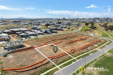 14 Alice Anderson Tce, Macnamara, ACT 2615