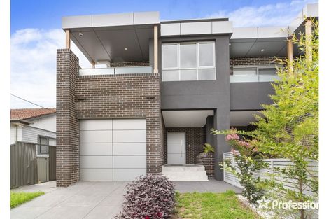 38 Sandakan Rd, Revesby Heights, NSW 2212