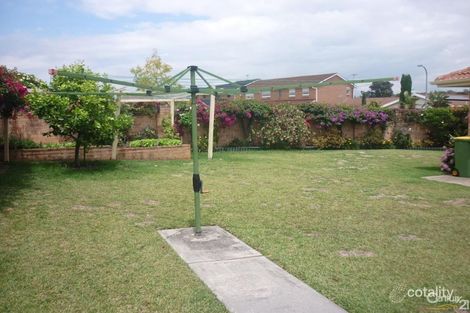 Property photo of 4 Gundagai Crescent Wakeley NSW 2176