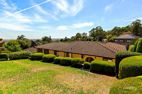 11 Glengarry Dr, Woodforde, SA 5072