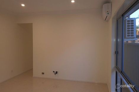 Property photo of 211B Johns Road Wadalba NSW 2259