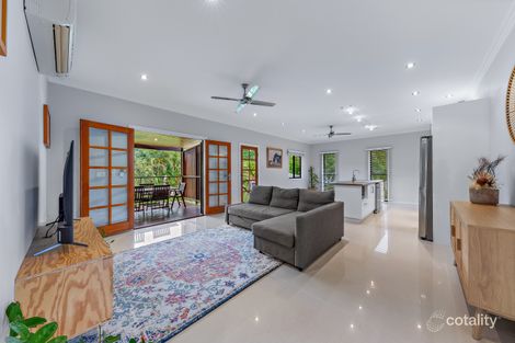 Property photo of 17 Jonquill Court Cannonvale QLD 4802