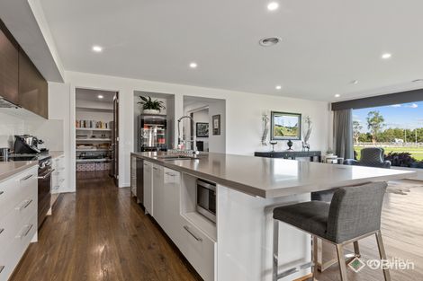 3 Reservoir Rd, Narre Warren North, VIC 3804