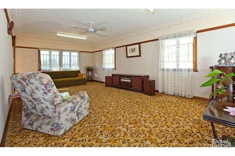 Property photo of 84 Boxgrove Avenue Wynnum QLD 4178