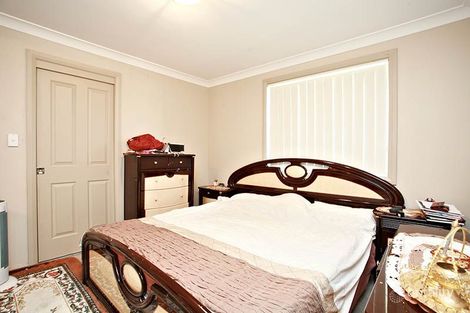 Property photo of 2/297 Flushcombe Road Blacktown NSW 2148