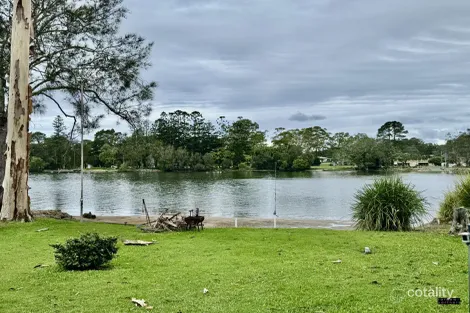 6 Vernon Cres, Urunga, NSW 2455