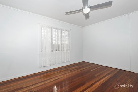 Property photo of 13 Patella Street Mansfield QLD 4122