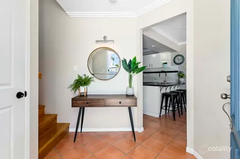 Property photo of 11/17-19 Shell Street Urangan QLD 4655