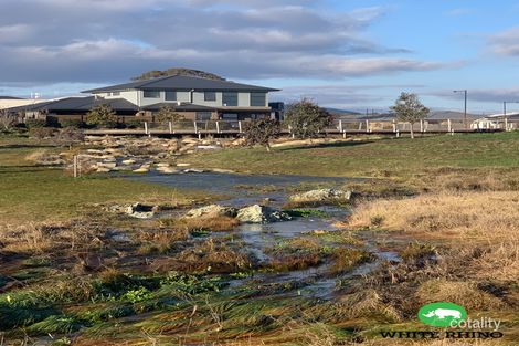 Property photo of 16 Sunset Place Googong NSW 2620