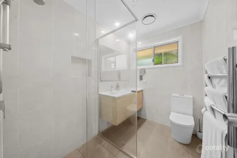 Property photo of 6 Design Place Highland Park QLD 4211