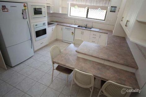 Property photo of 9 Stumm Street Park Avenue QLD 4701