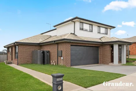 Property photo of 3 Eurythmic Street Menangle Park NSW 2563