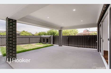 Property photo of 15A Lucerne Grove Findon SA 5023