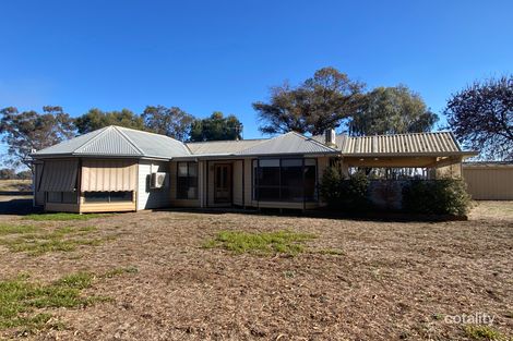 305 Kenny Rd, Koonoomoo, VIC 3644