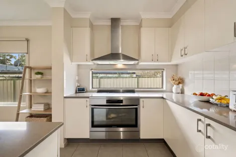 Property photo of 4 Three Peaks Rise Bright VIC 3741
