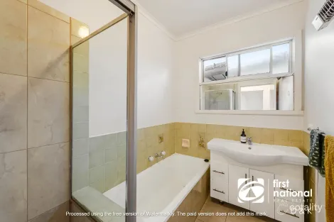 Property photo of 72 Sandford Avenue Sunshine North VIC 3020