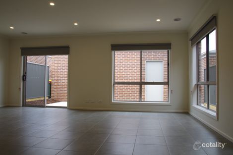 Property photo of 11 Ewart Close Lucas VIC 3350