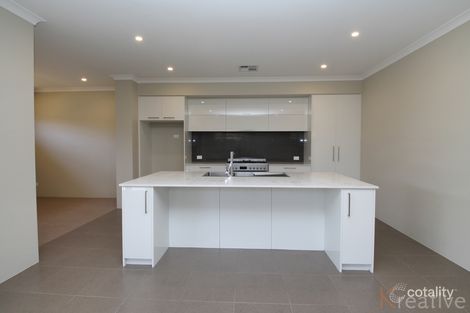 Property photo of 7 Macadamia Loop Piara Waters WA 6112