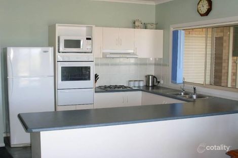 Property photo of 13 Harbour Drive Seaford Rise SA 5169