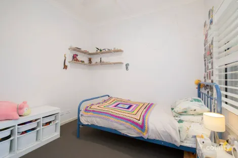 Property photo of 23 Butcherbird Crescent Elermore Vale NSW 2287