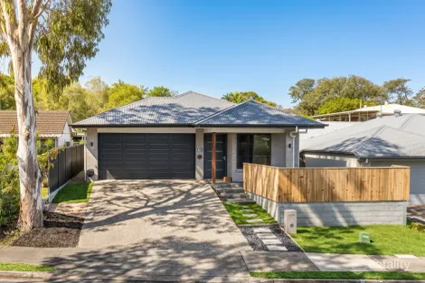 277 Railway Pde, Birkdale, QLD 4159