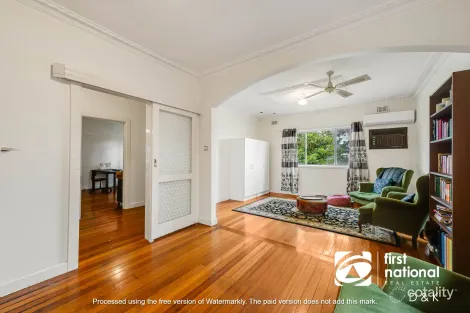 Property photo of 72 Sandford Avenue Sunshine North VIC 3020