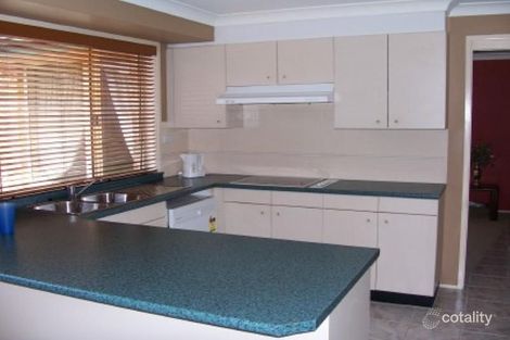 Property photo of 8 Lonsdale Grove Lakelands NSW 2282