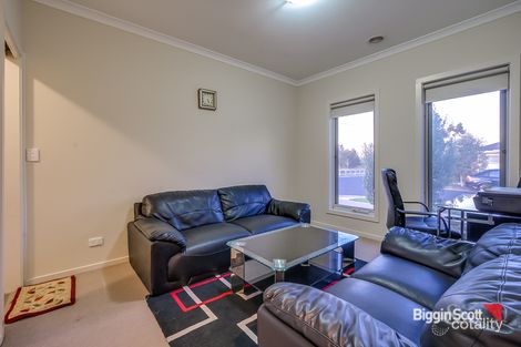 Property photo of 2 Woolybush Drive Tarneit VIC 3029