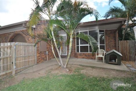 2/4 Hill Ct, Labrador, QLD 4215