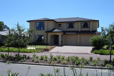 Property photo of 7 Sir Warwick Fairfax Drive Harrington Park NSW 2567