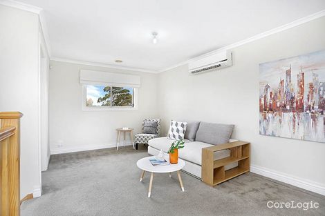 Property photo of 52 Charlton Street Mount Waverley VIC 3149