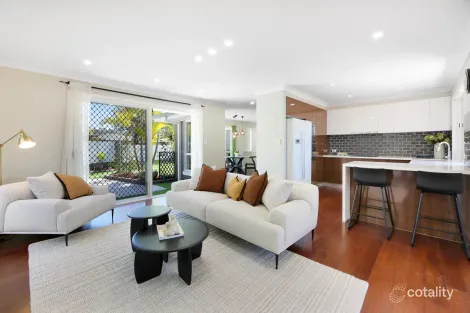 Property photo of 20 Daryl Drive Varsity Lakes QLD 4227