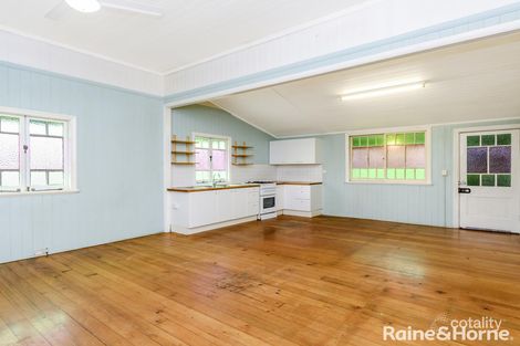 Property photo of 2 Chubb Lane North Ipswich QLD 4305