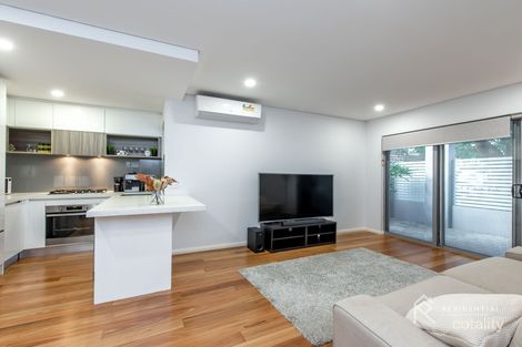 Property photo of 1/102 Birdwood Street Innaloo WA 6018