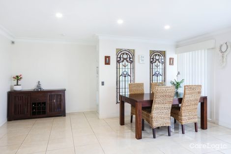 Property photo of 2 Darnay Road Broadbeach Waters QLD 4218