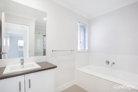 Property photo of 7 Moonstone Street Pimpama QLD 4209