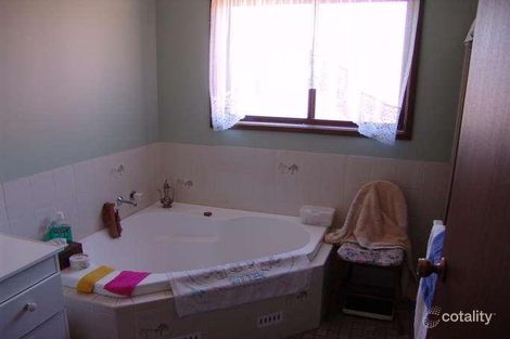 Property photo of 4/28 Robertson Street Coniston NSW 2500