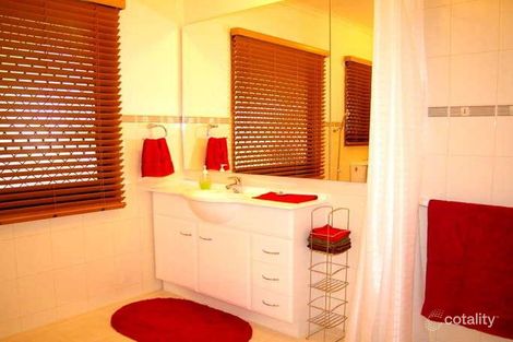 Property photo of 5 Clara Court Keysborough VIC 3173