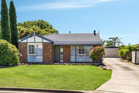 Property photo of 15 Carbine Drive St Albans Park VIC 3219