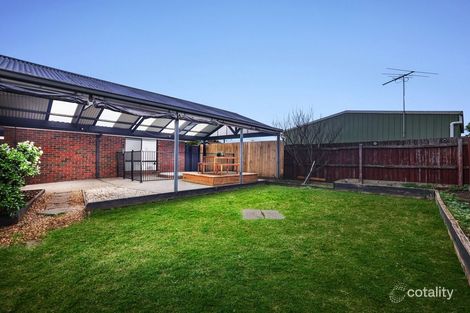 Property photo of 1 Queensbury Way Werribee VIC 3030