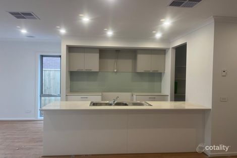 58 Gillespie Ave, Werribee, VIC 3030