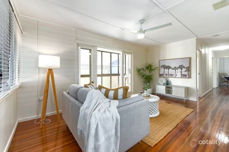 Property photo of 33 Redbank Road Redcliffe QLD 4020