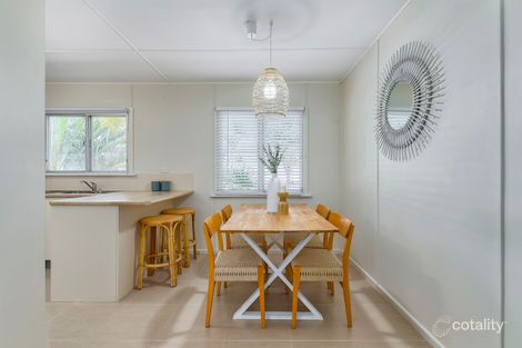 Property photo of 33 Redbank Road Redcliffe QLD 4020