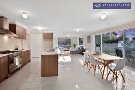 Property photo of 12 Boathouse Place Point Cook VIC 3030
