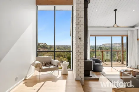 Property photo of 18 Heathfield Court Newtown VIC 3220