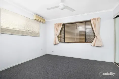 Property photo of 28 Elmhurst Street Capalaba QLD 4157
