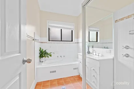 Property photo of 4/21 Goonak Parade Narara NSW 2250