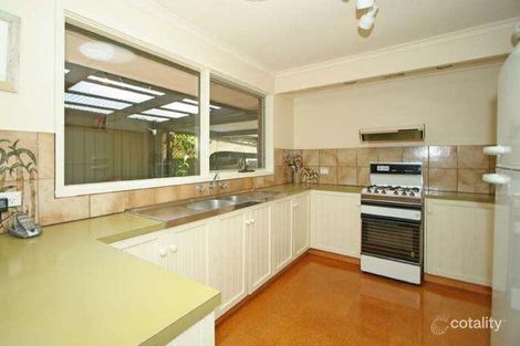 Property photo of 2 Adcock Court Happy Valley SA 5159