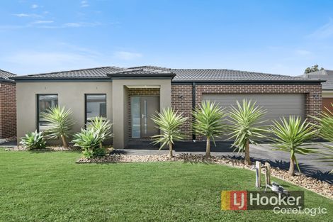 Property photo of 4 Clarence Place Cranbourne East VIC 3977